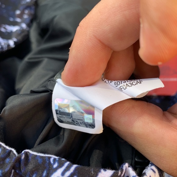 THE NORTH FACE / SUPREME MOUNTAIN PARKA - Picture 3 of 7